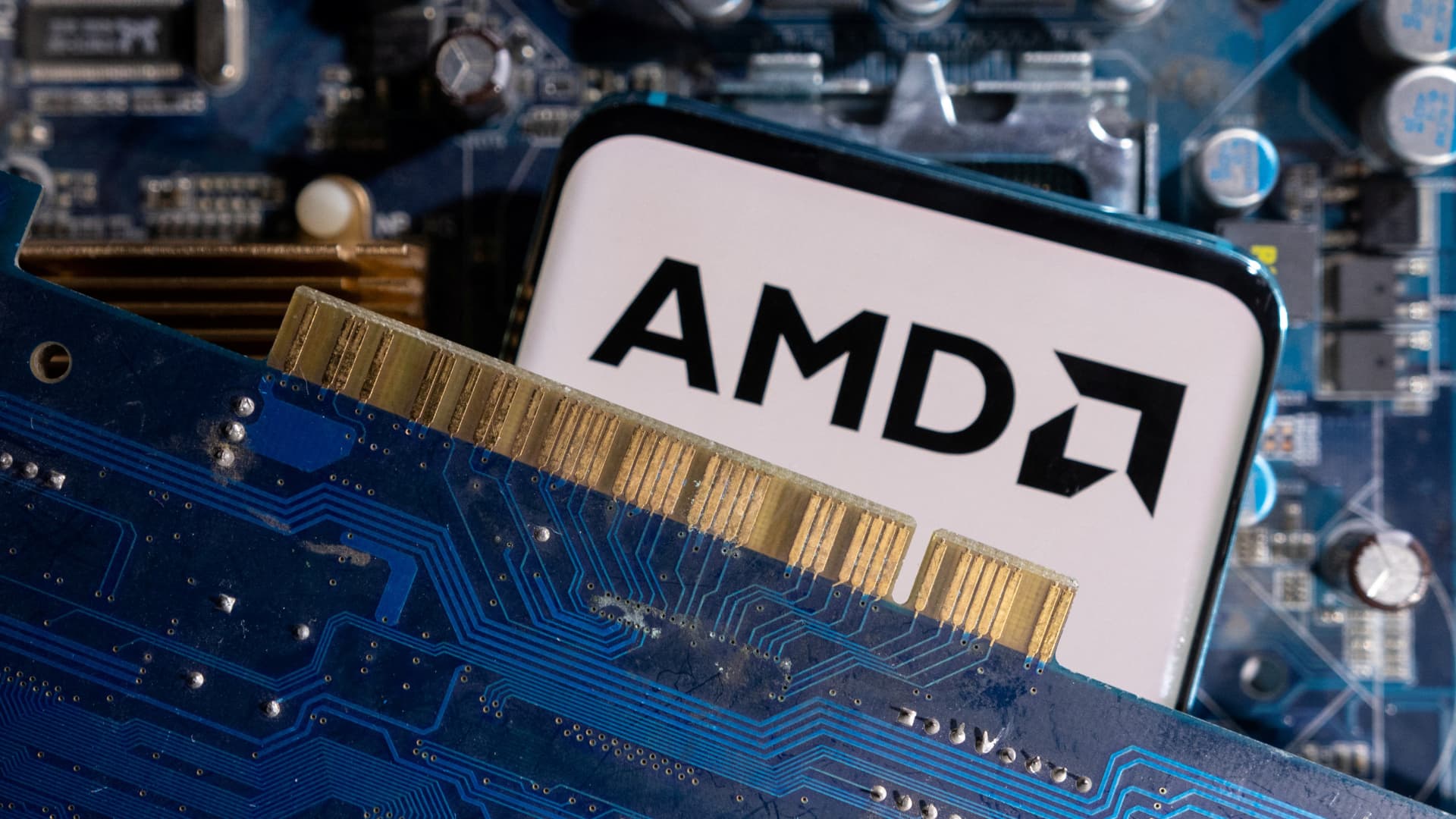 What analysts are expecting from AMD's second quarter results