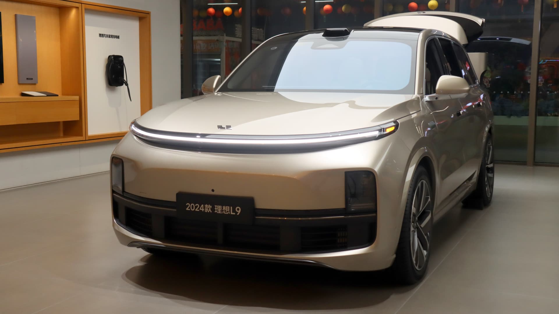 This Chinese electric vehicle stock is running out of steam as competition heats up, says Bank of America