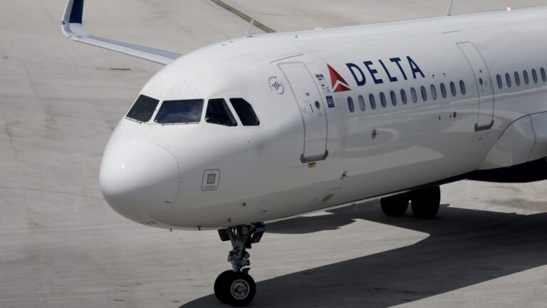 Delta Air assures US lawmakers it will not personalize fares using AI