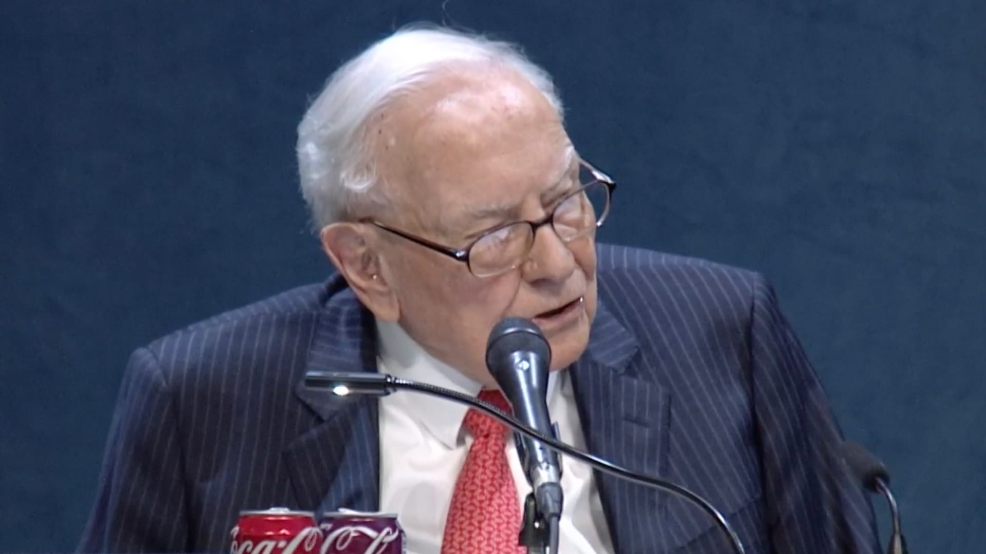 What Wall Street analysts are saying about Berkshire's mixed earnings and rare Kraft Heinz write-down