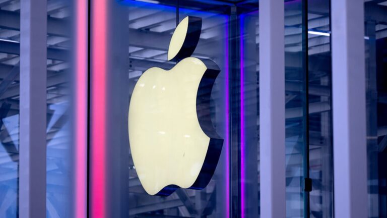 Santoli's Wednesday market wrap-up: Mild churn marked by Apple fueling an S&P 500, Nasdaq rally
