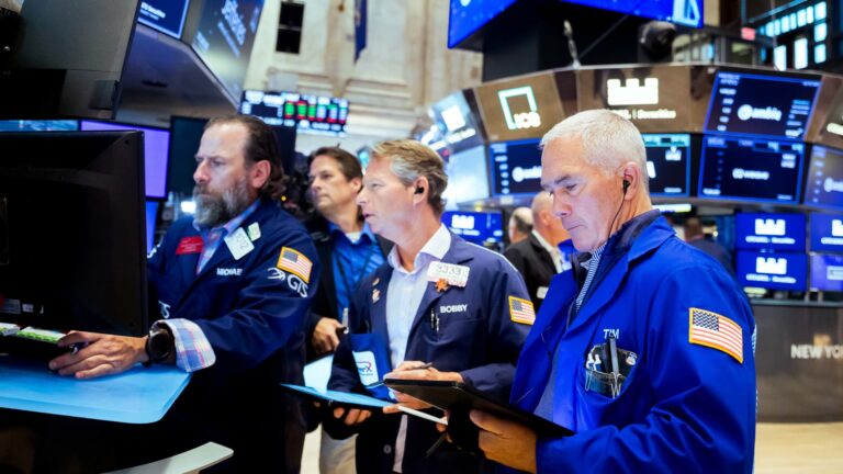 Earnings growth would be quite pedestrian for S&P 500 without 26% increase from the Mag 7