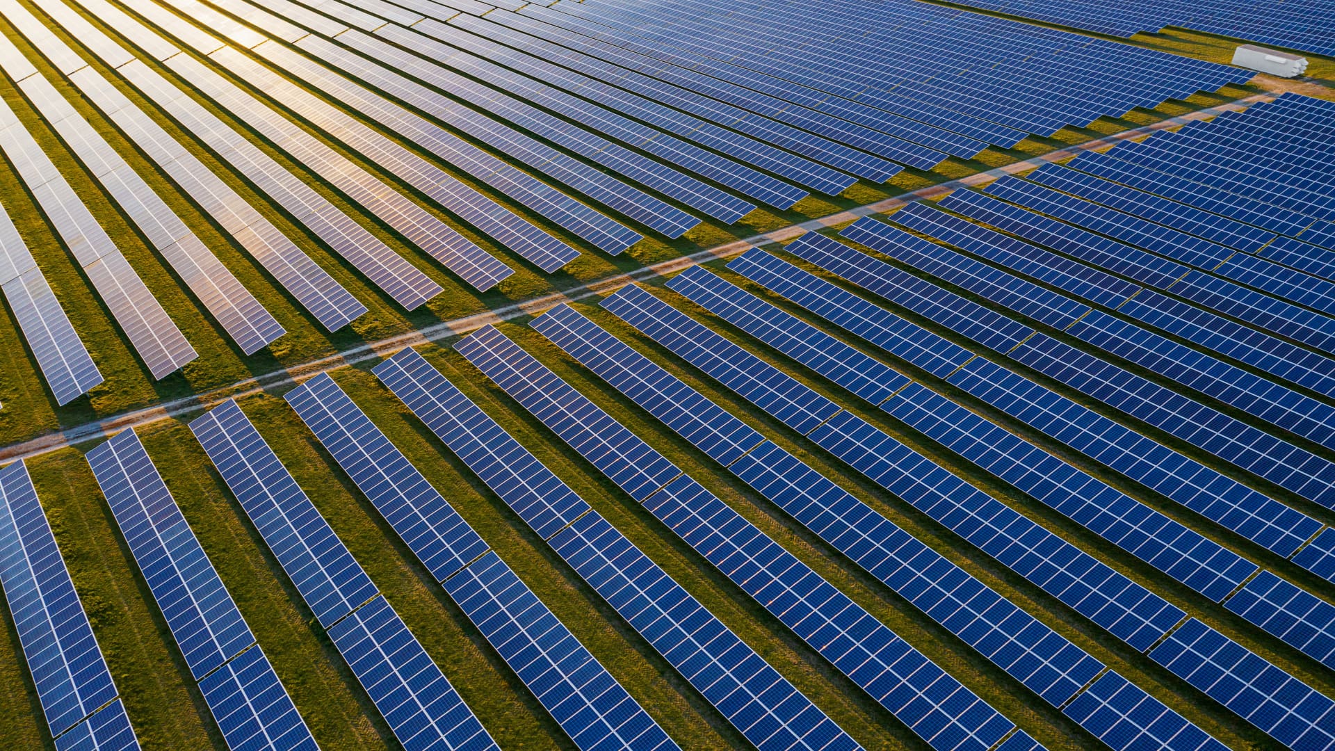 How Florida quietly surpassed California in solar growth