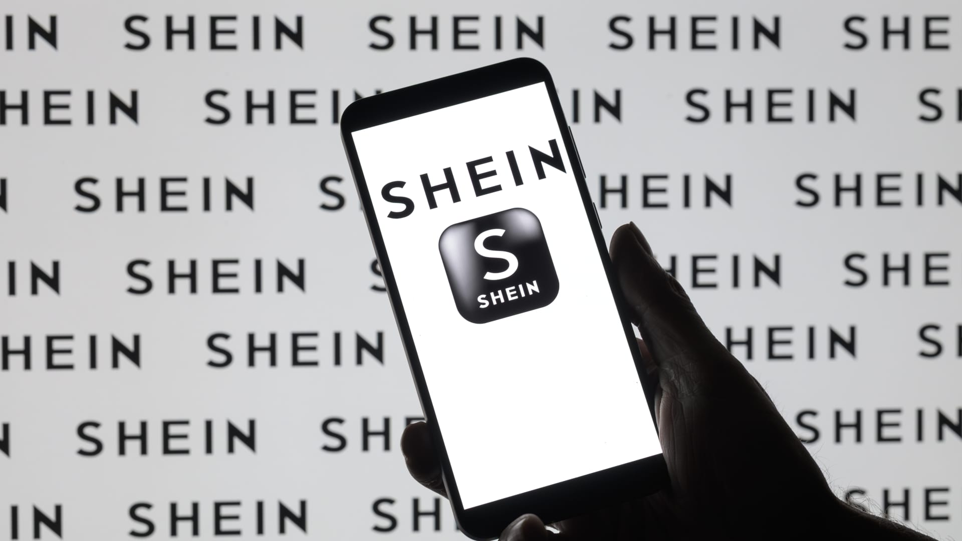 Shein reportedly weighs moving back to China in a bid for Hong Kong IPO approval