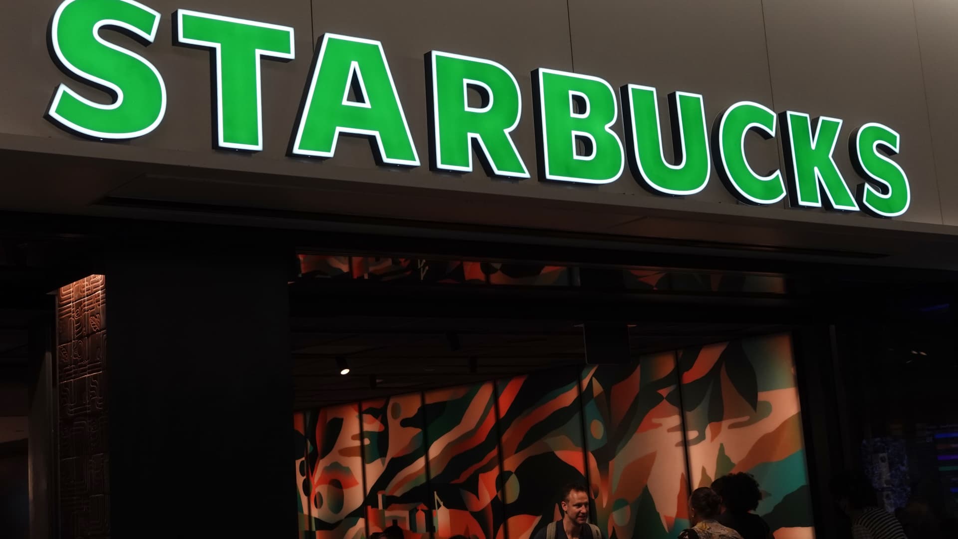 Baird upgrades Starbucks, says the turnaround picture is becoming clear
