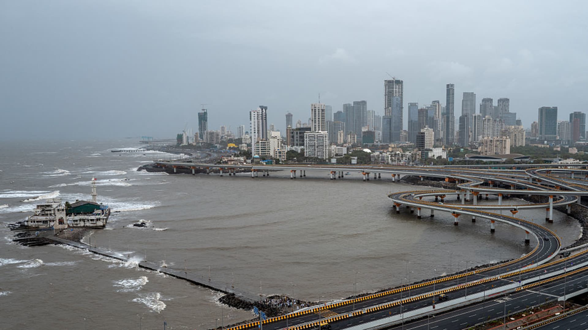 India's economy grows faster-than-expected at 7.8% in the June quarter