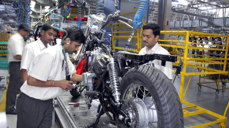 Bajaj Auto Q1 Results: Net profit rises 5.4% to  ₹2,096 crore; margins slip to multi-quarter low