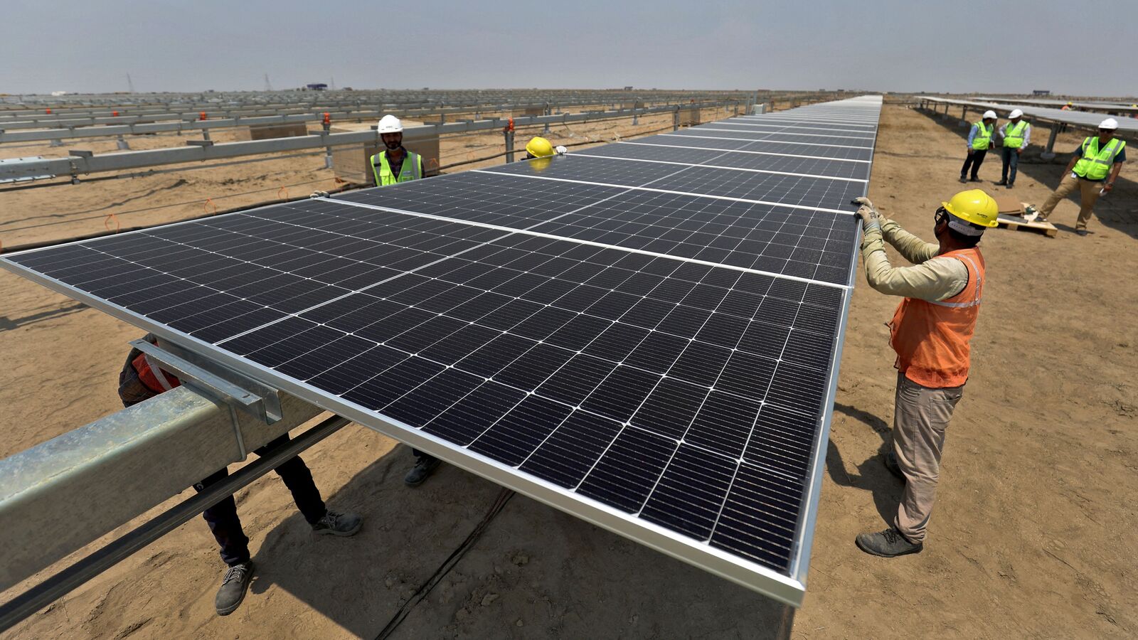 Vikram Solar IPO subscribed 1.57 times on Day 01; retail, NII portions fully booked