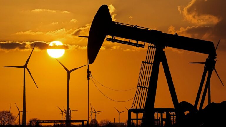 Russian oil import cuts could hit Indian OMCs GRM by $1–1.5/bbl, says report