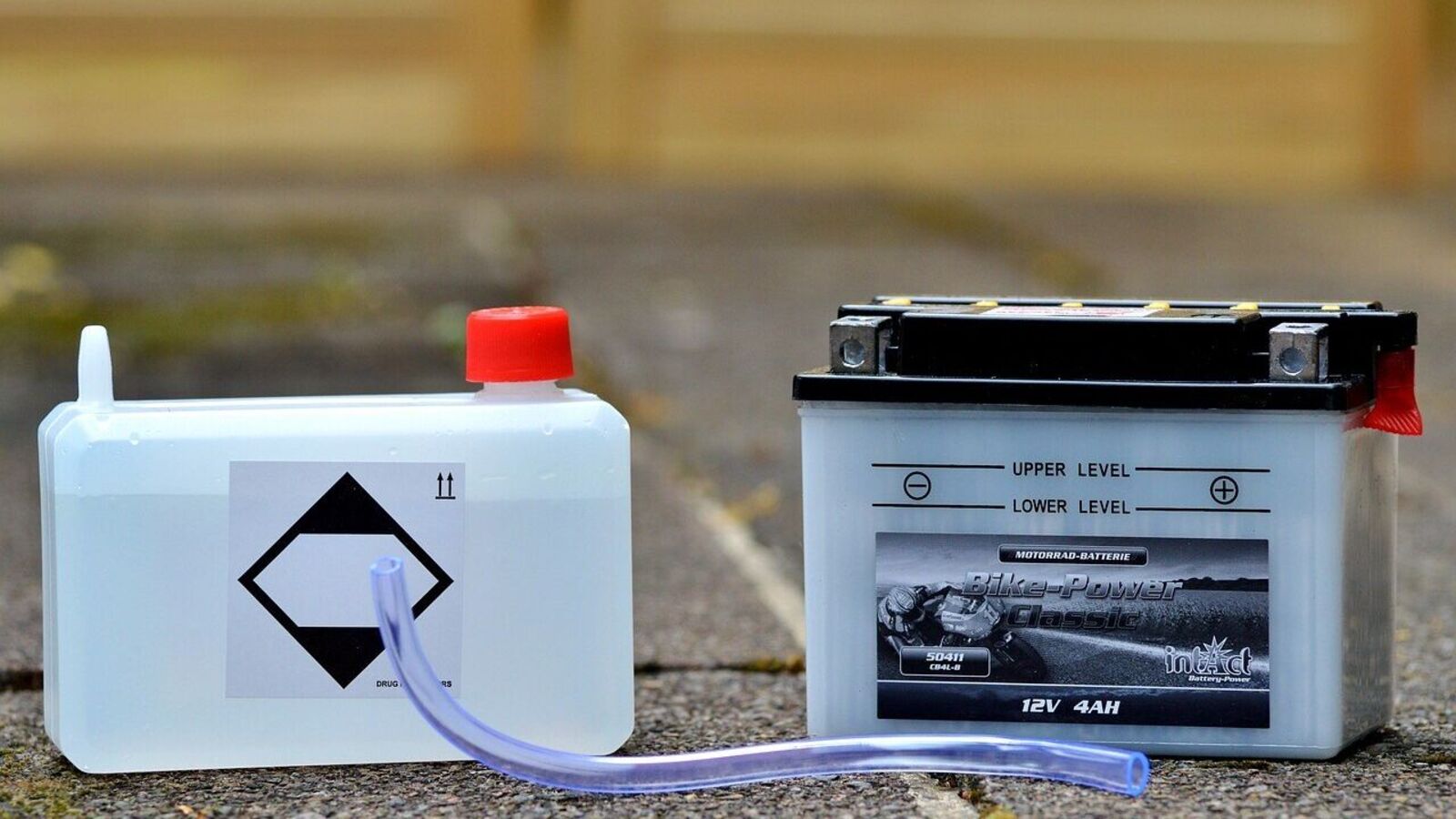 Amara Raja?s lithium-ion gamble piles on costs as margins sputter
