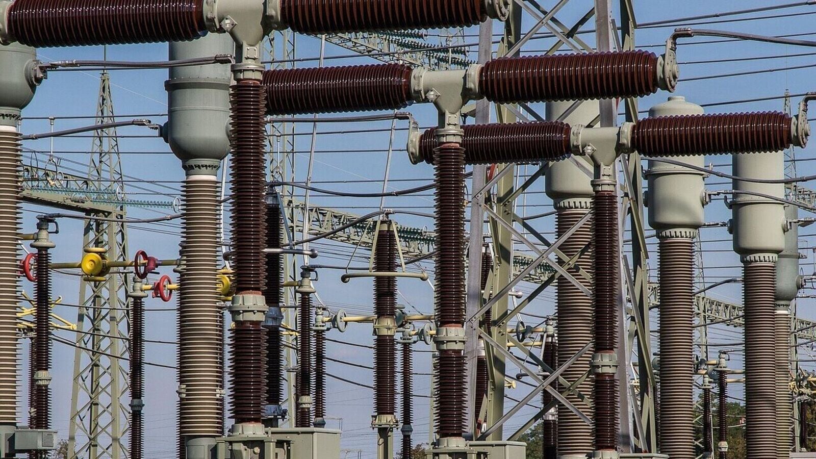 Mangal Electrical Industries raises  ₹120 crore from anchor investors ahead of IPO