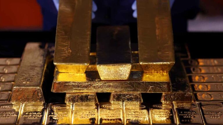 Gold is smokin’. But there’s one way you don’t want to play it.