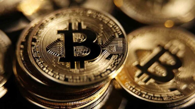 Bitcoin price rises. Why cryptos are still under pressure.