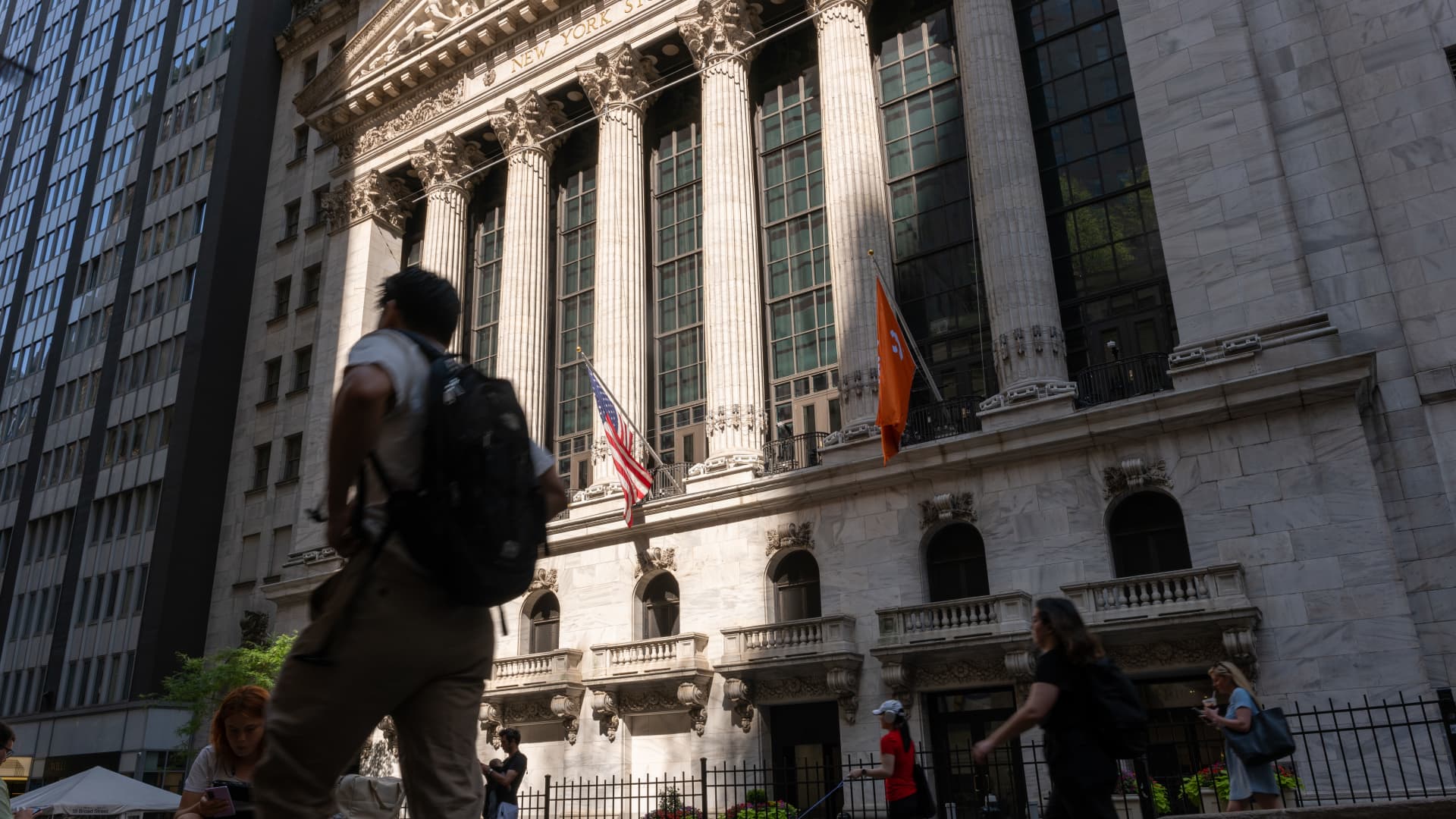 GAAP vs. non-GAAP earnings: What investors need to know about stock-based pay and adjusted profit