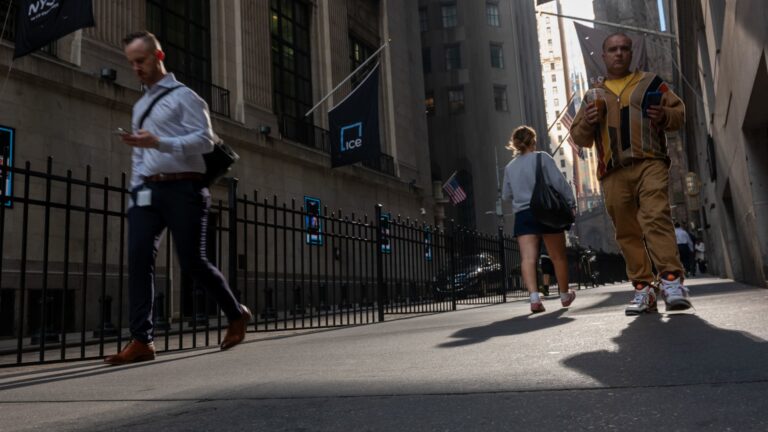 Why Jim Cramer is reluctant to buy Tuesday's sell-off — and good news on Starbucks' turnaround