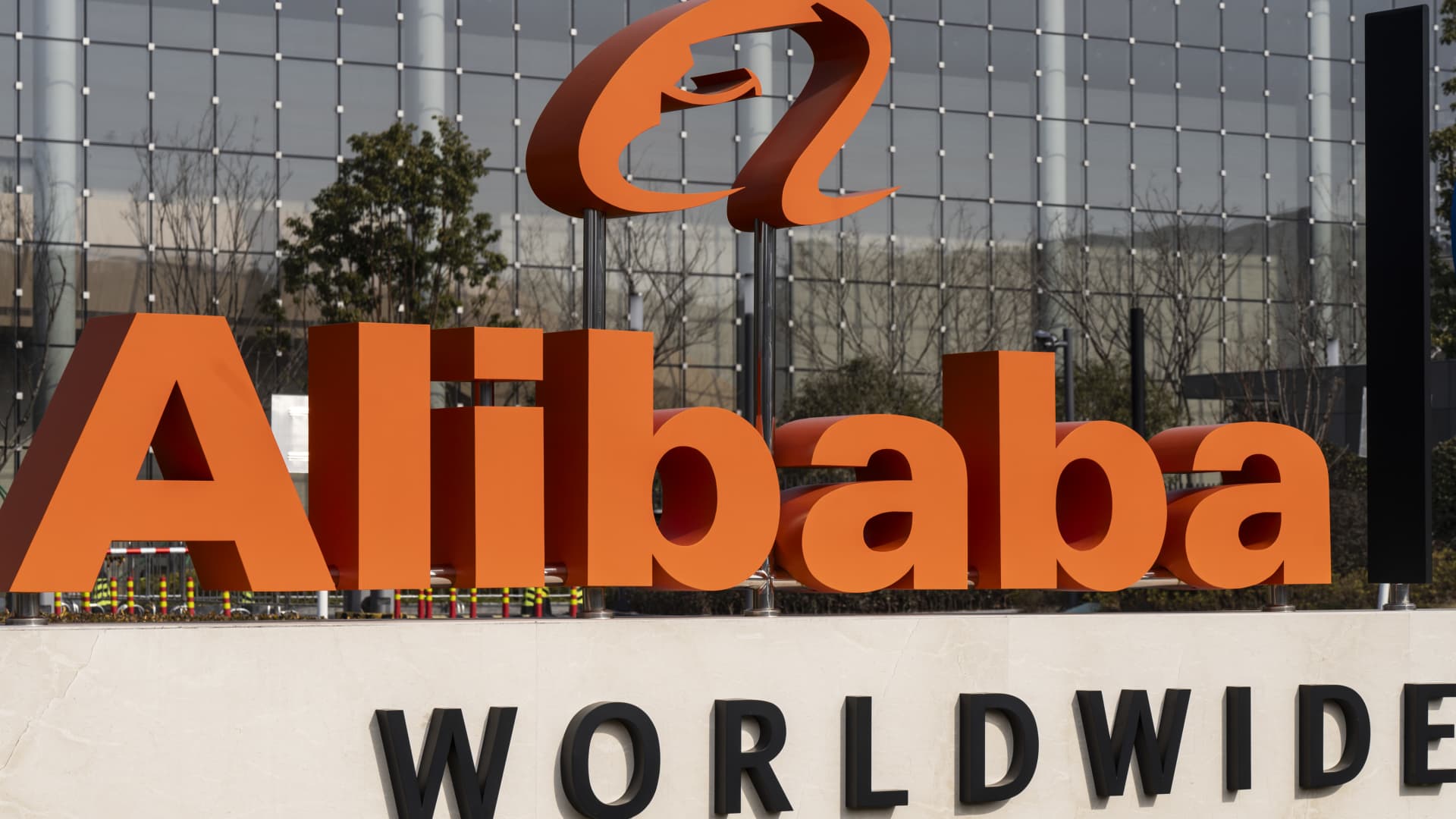 Alibaba shares jump 19% on cloud unit acceleration, report of new AI chip