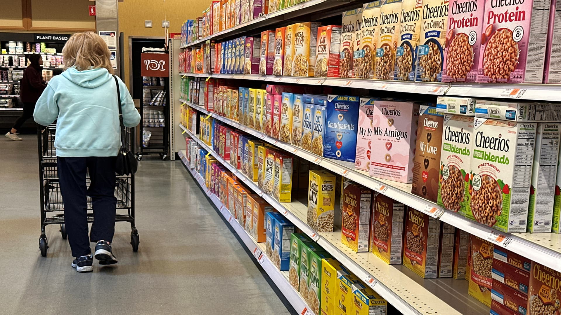 Core inflation rate held at 2.9% in August, as expected, Fed’s gauge shows