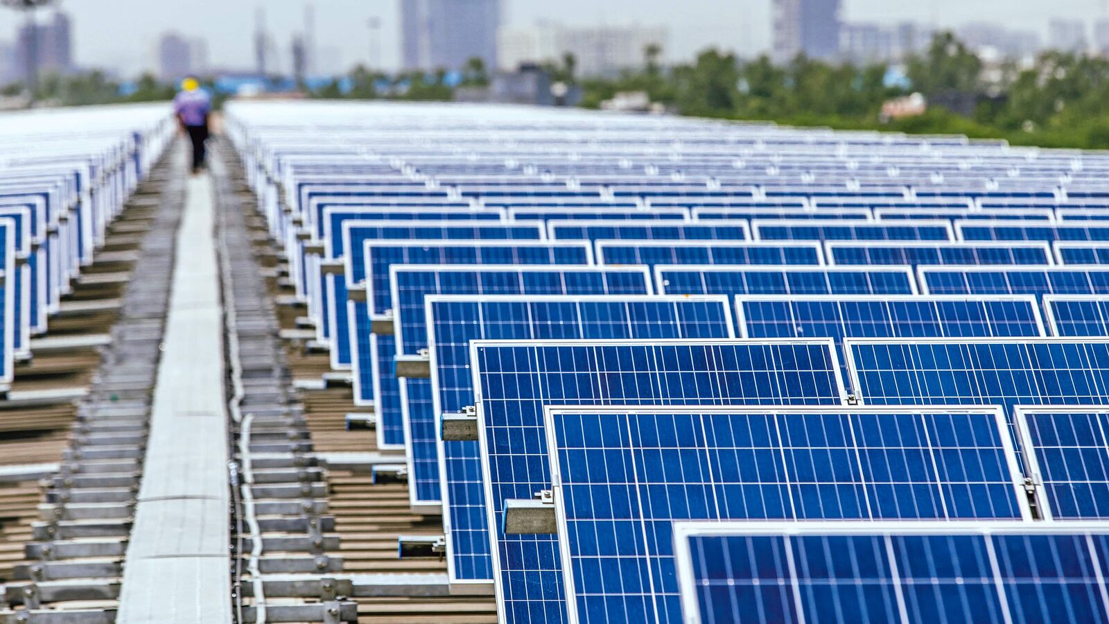 Sterling and Wilson stock to be in focus on Wednesday as company secures  ₹415 crore solar project order