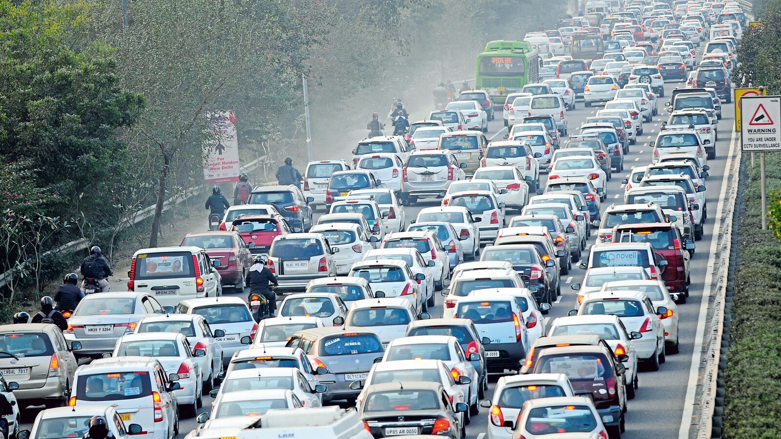 GST 2.0: Tata Motors vs Maruti Suzuki vs Bajaj Auto — which stock to buy?