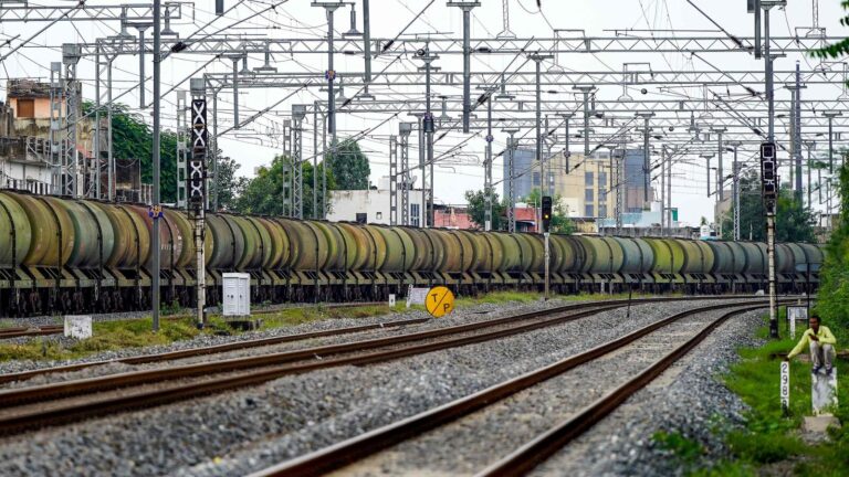 Airfloa Rail Technology IPO Day 1: GMP signals 118% listing gains – Check subscription, price band and other details