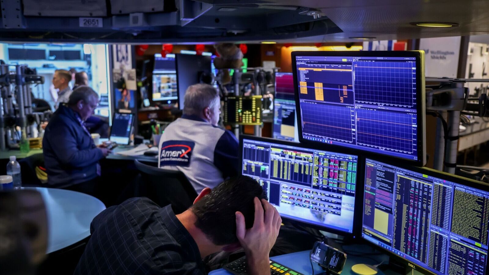 Wall Street today: US stocks surge after PCE inflation