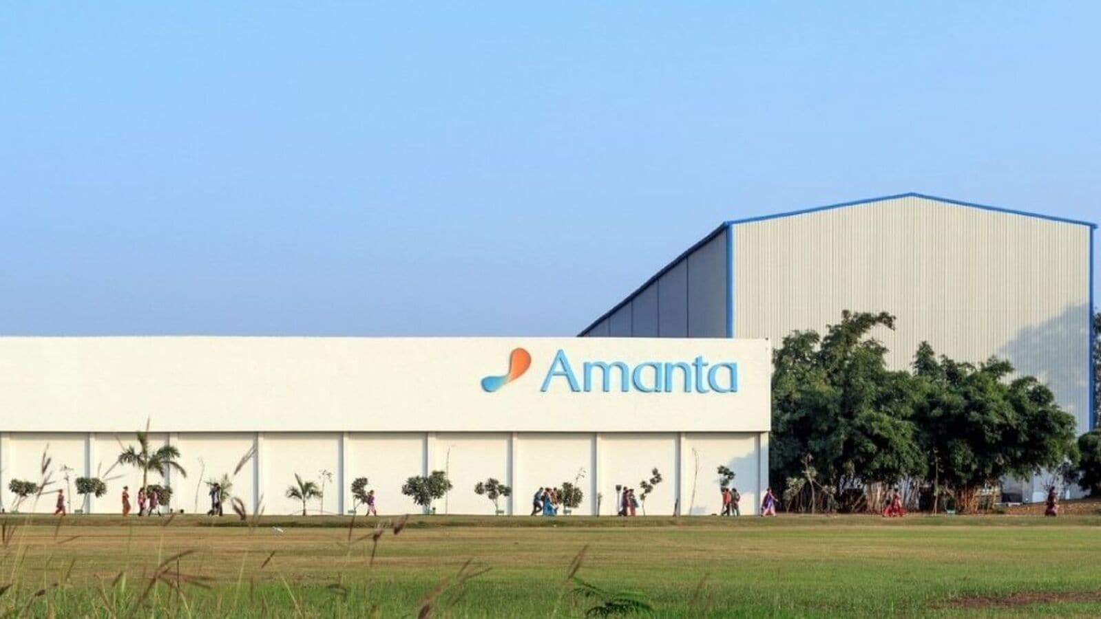 Amanta Healthcare share price hits 5% upper circuit after decent listing. Should you buy, hold or sell?