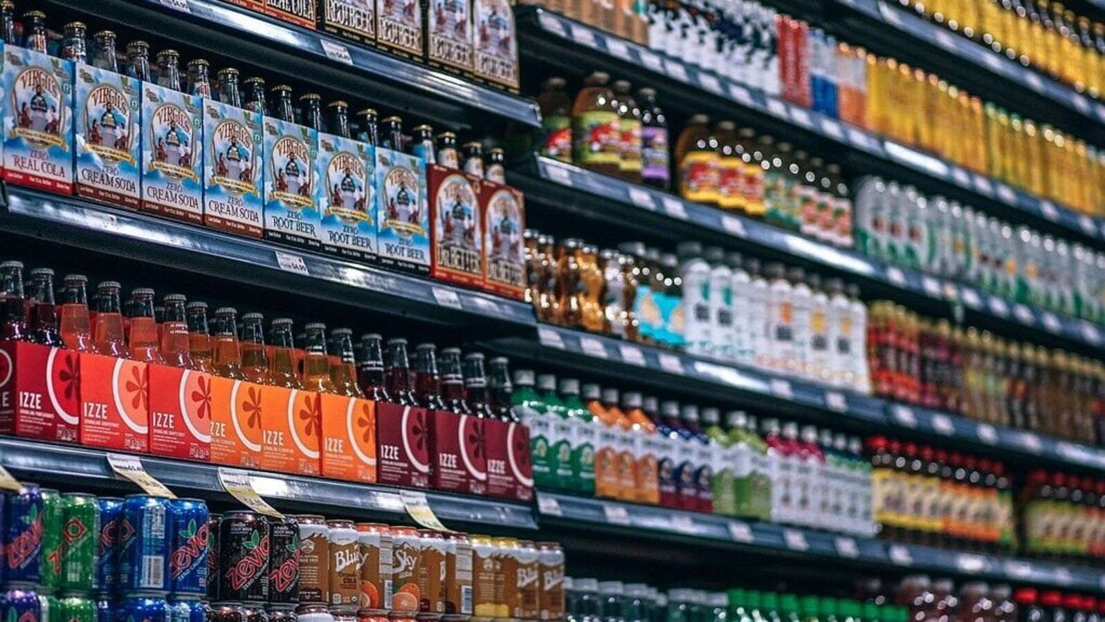 HUL, ITC, Britannia share prices: Nifty FMCG index consolidates; Should you buy or sell consumer stocks?