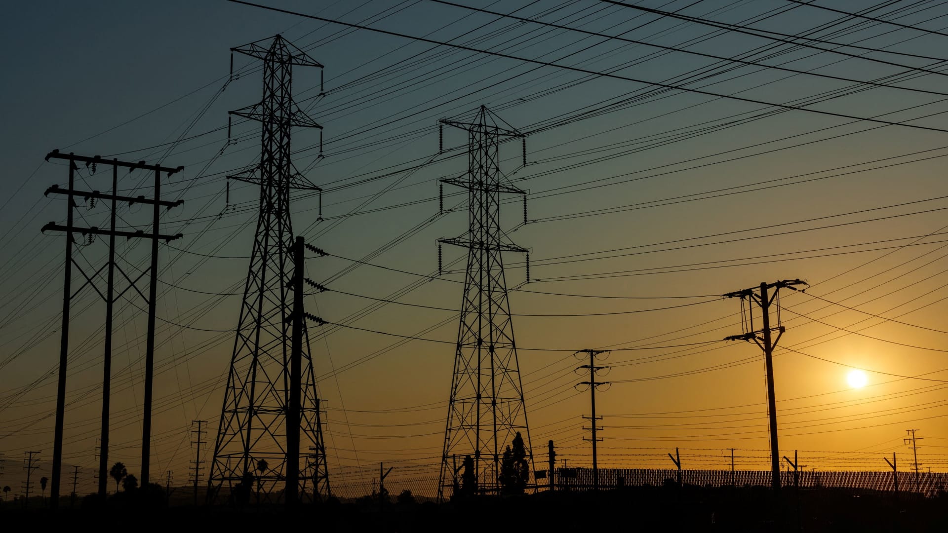 Wells Fargo tells investors to get very long utility stocks on AI power demand, says this is not a fad