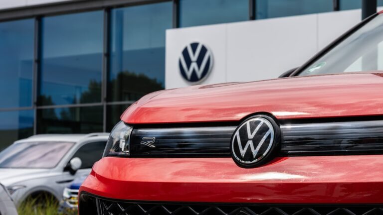 Volkswagen skids into the red on 5-billion-euro US tariff hit, Porsche woes