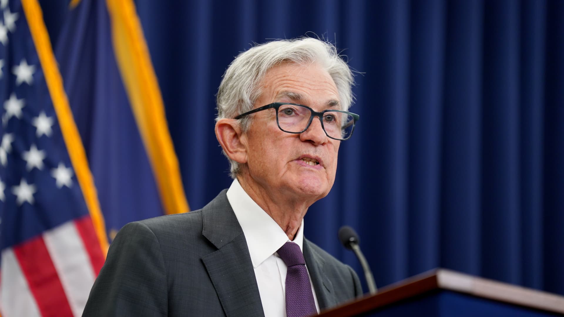 Fed meeting live updates: Traders expect a rate cut, but are eager to hear what may come next