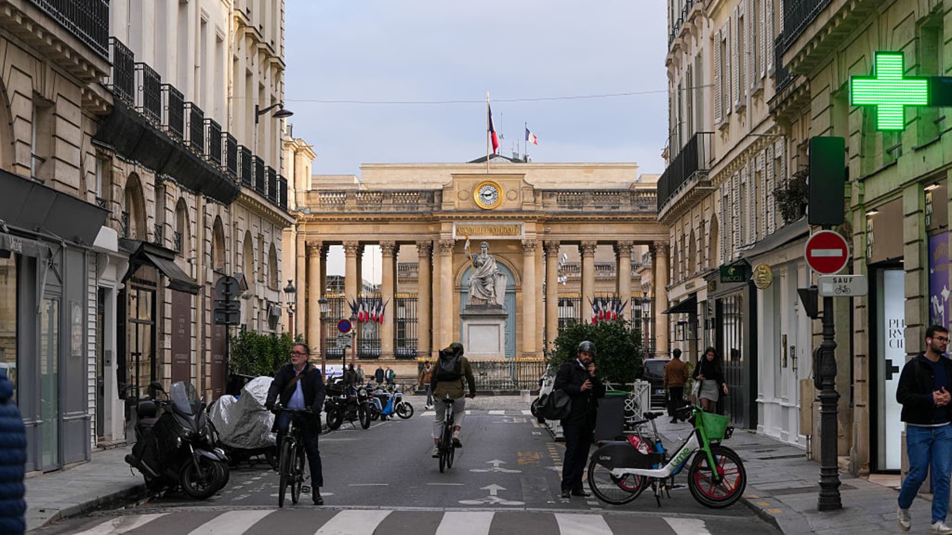 Déjà vu in France as political chaos returns. But this time, it's different