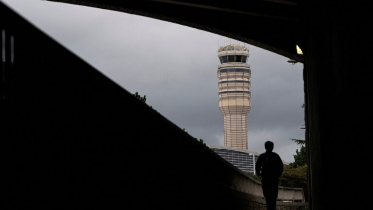 'The problems are mounting daily.' Air traffic controllers miss first paychecks in government shutdown