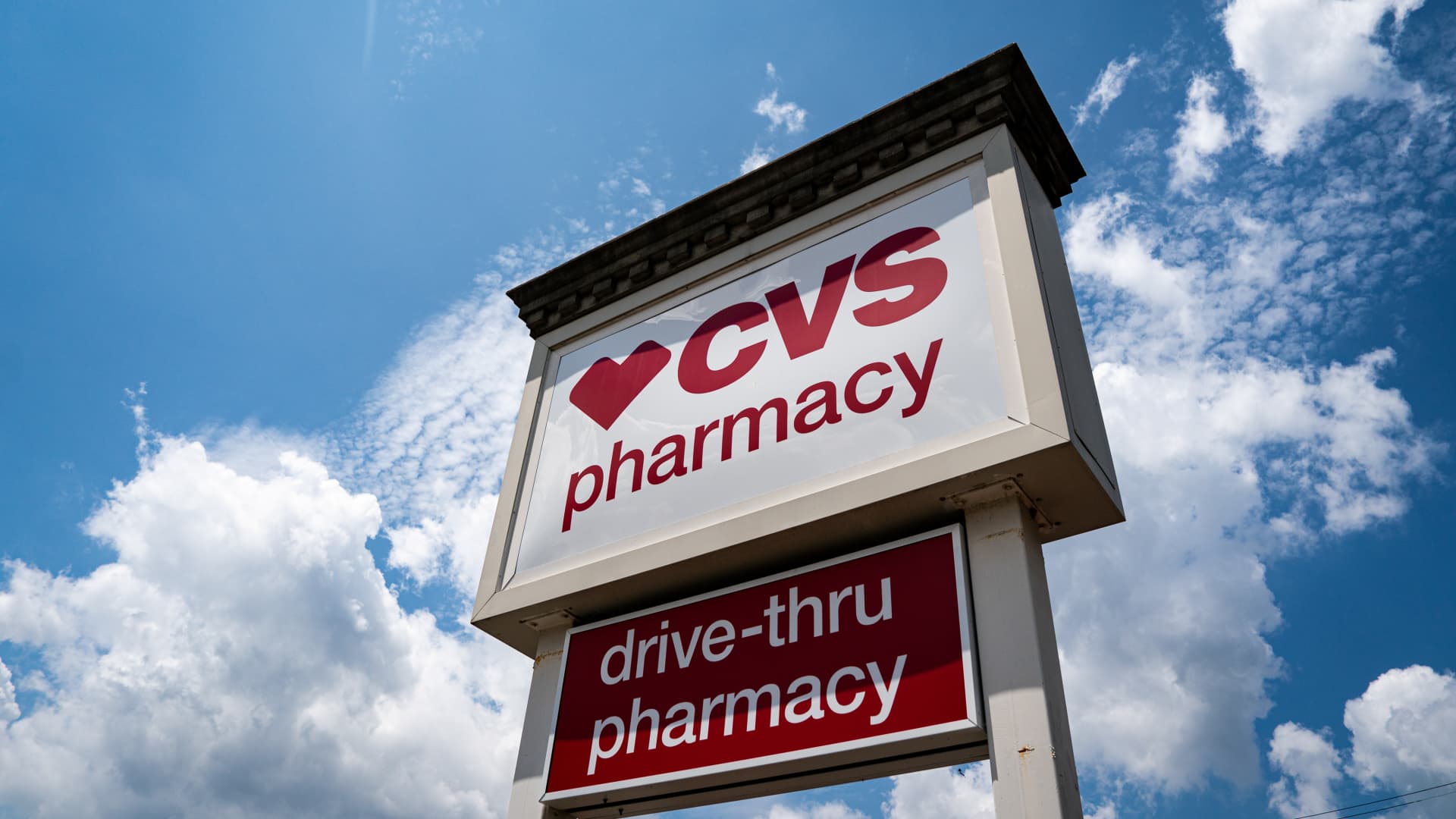 CVS beats estimates, hikes guidance as insurance business improves