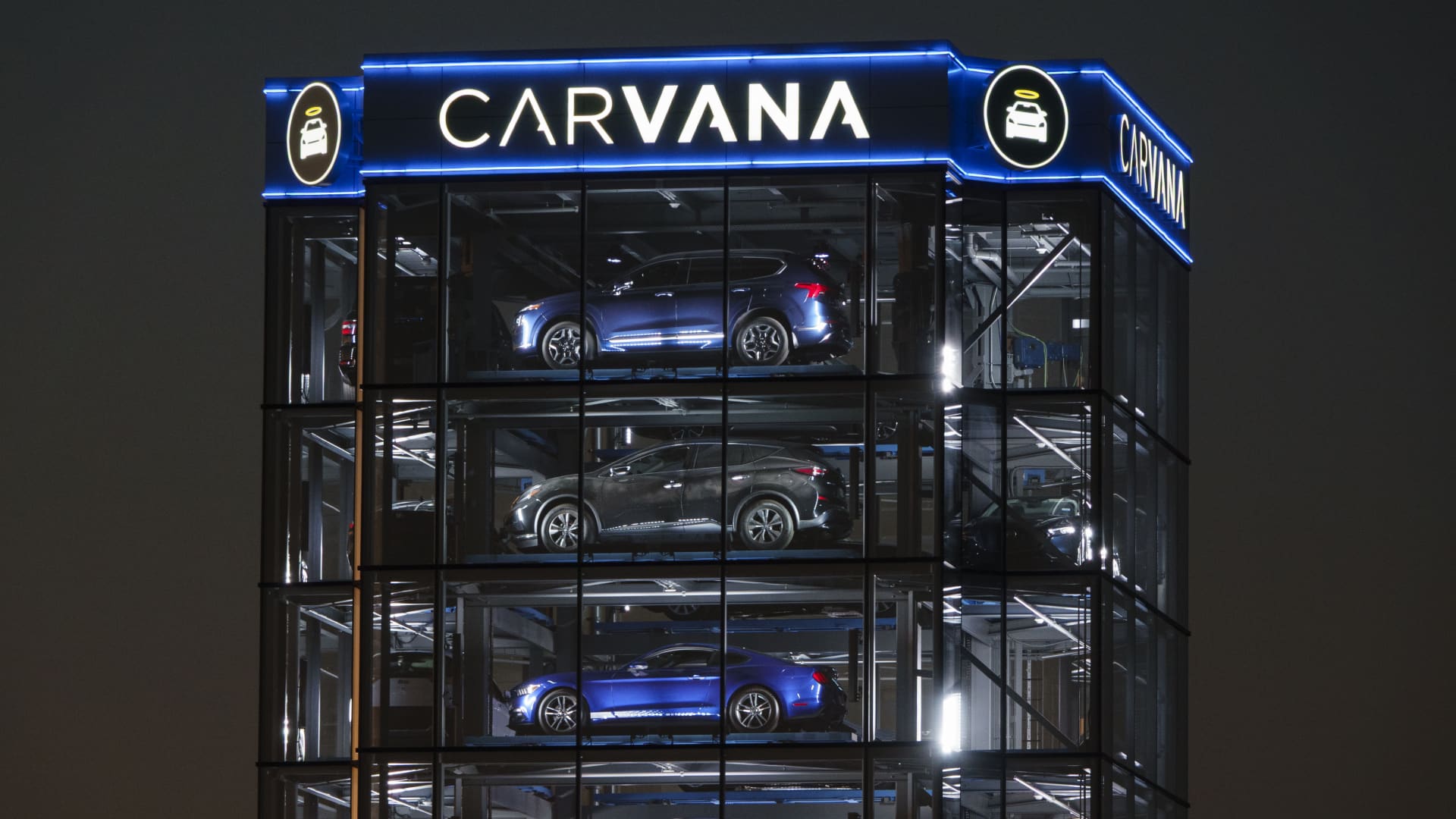 Carvana's third-quarter results rise on used vehicle demand