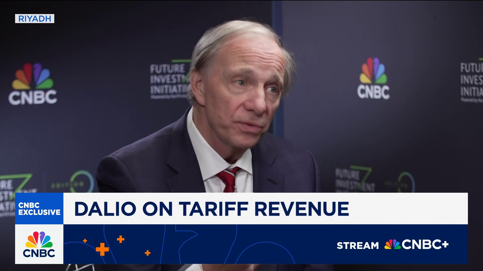 Bridgewater founder Ray Dalio: Market is showing signs of a bubble
