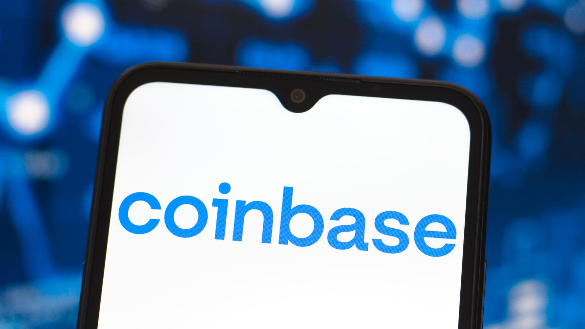 Coinbase shares rise on third-quarter earnings beat