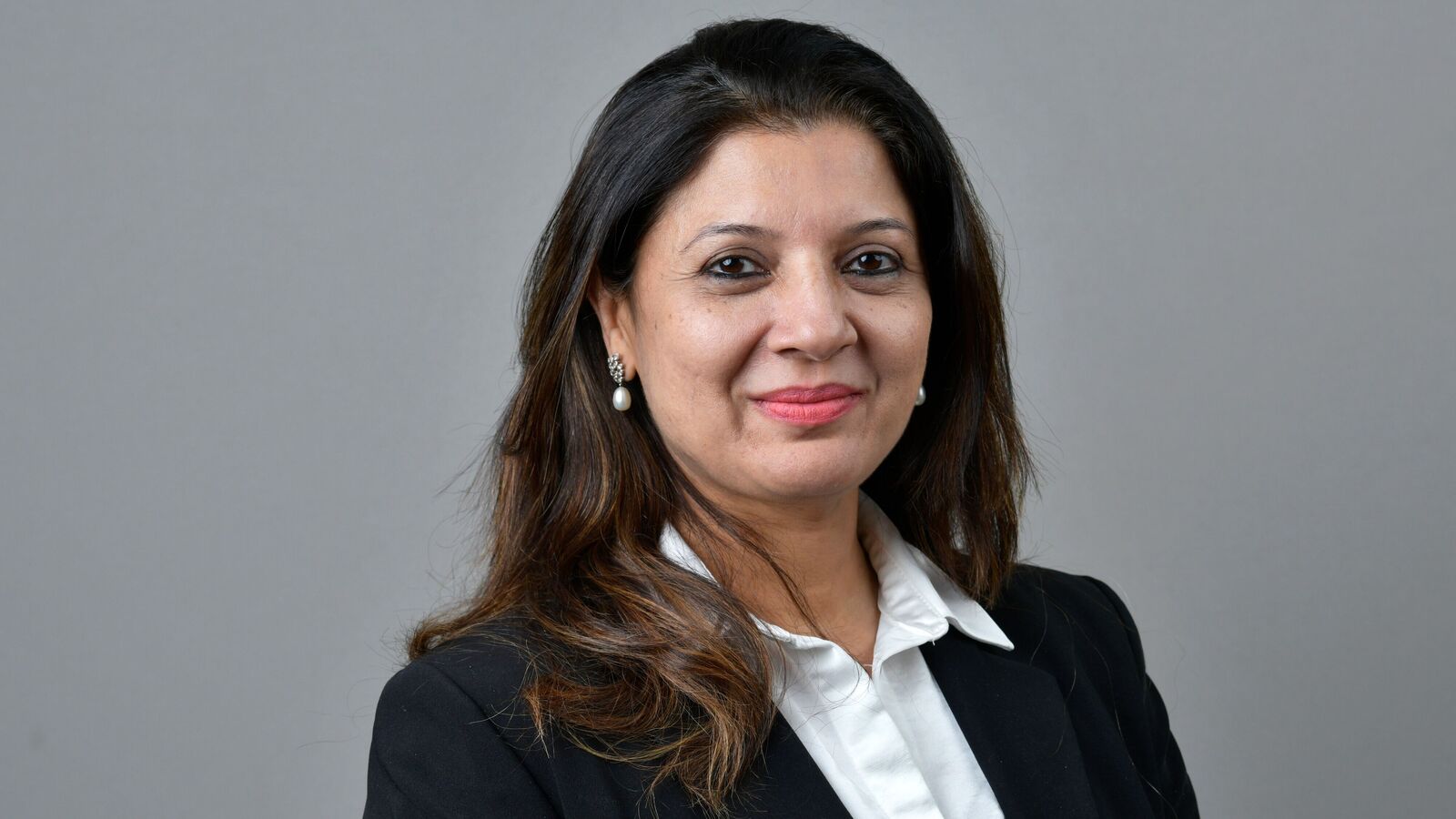 Buy or sell: Vaishali Parekh recommends three stocks to buy today — 16 October 2025 | Stock Market News