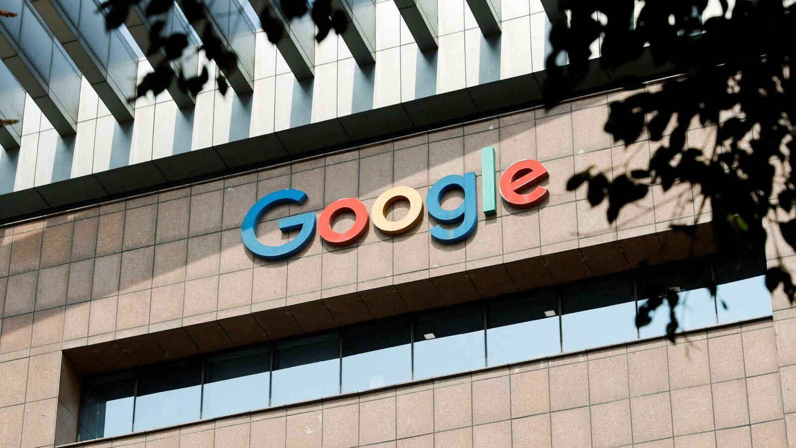 Alphabet stock drops 3.4% on Wall Street as rival tech major OpenAI prepares to launch new browser — Details here