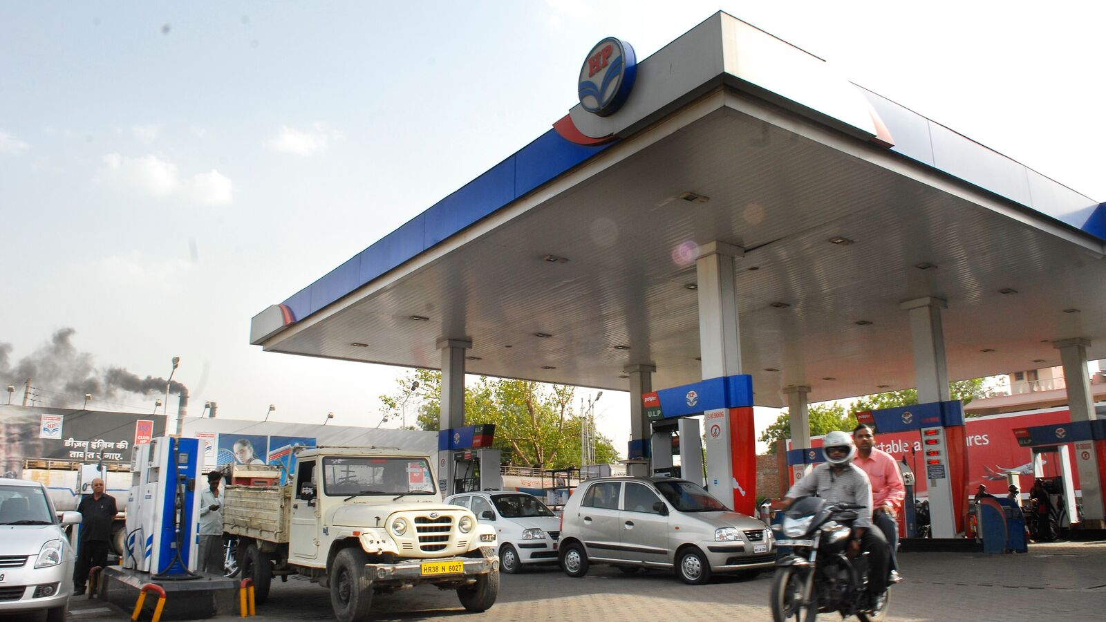 HPCL Q2 Results: Net profit jumps six-fold to  ₹3,830 crore; refining margins up to $8.80/bbl — Details here