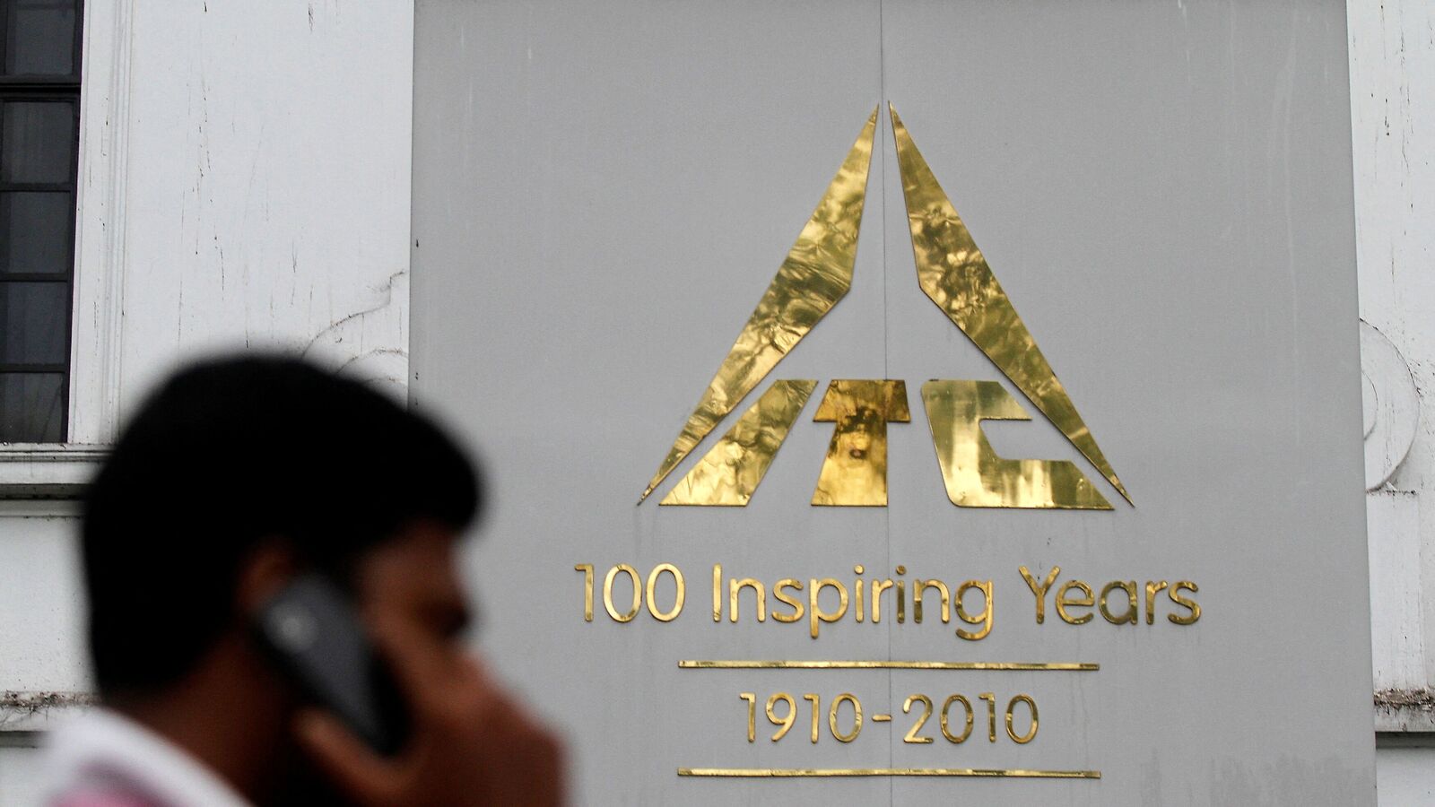ITC Q2 Results 2025 LIVE: Net profit, revenue likely to see modest rise; Cigarette volume growth seen at 6% YoY