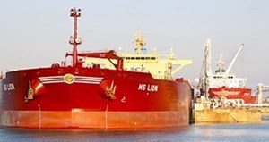 Trump’s Russia oil sanctions face early test as meeting with China looms