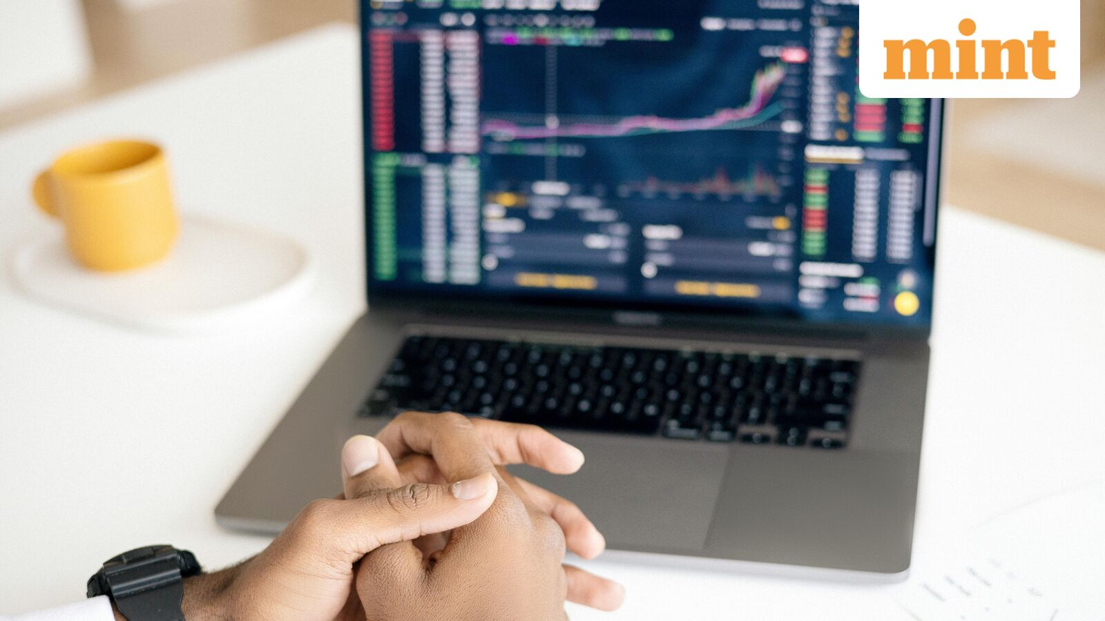 Recommended stocks to buy on 15 October—top stock picks from market experts