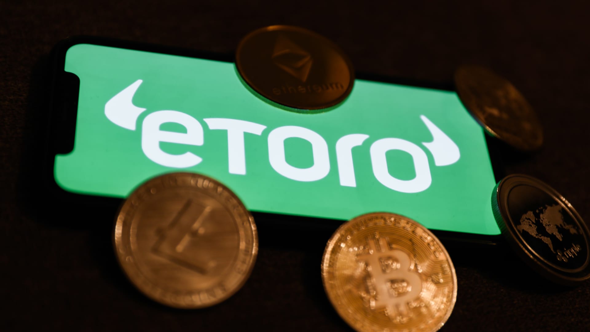 Deutsche Bank says buy the dip on this trading stock after strong third-quarter results