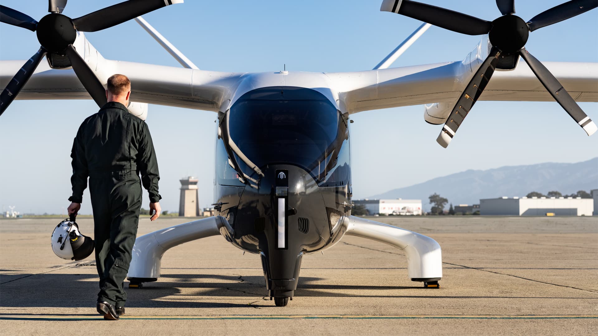 Stocks making the biggest moves midday: Block, Archer Aviation, Akamai, Globus Medical and more