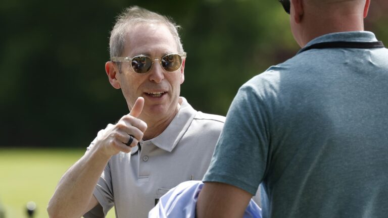 Cramer: Amazon-OpenAI cloud deal puts an exclamation point on a remarkable few days