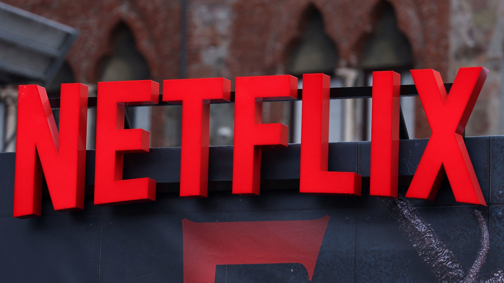 Social media users report Netflix outage during 'Stranger Things' premiere