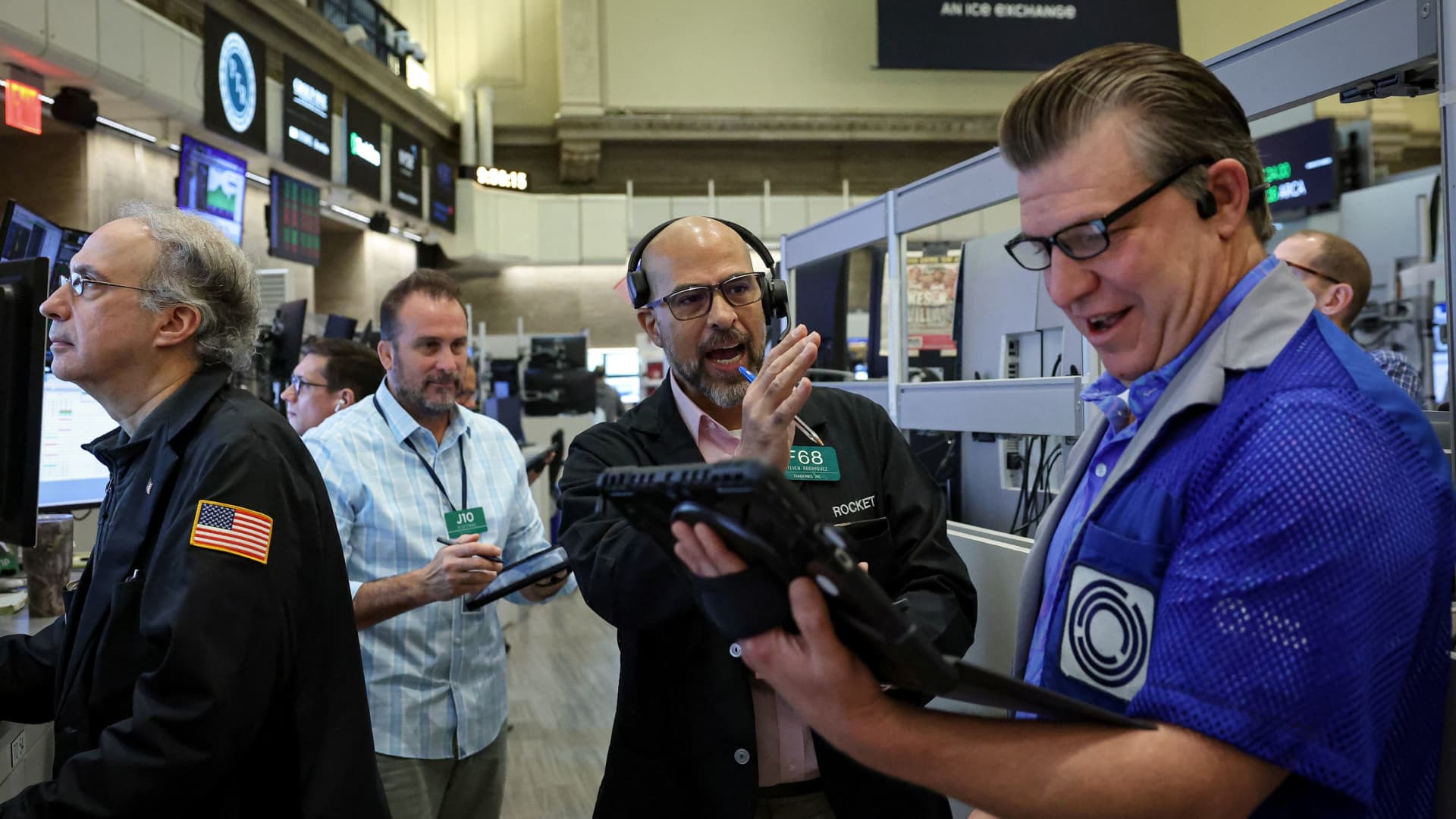 Santoli's Monday market wrap-up: Relief over expected reopening of the government expressed oddly