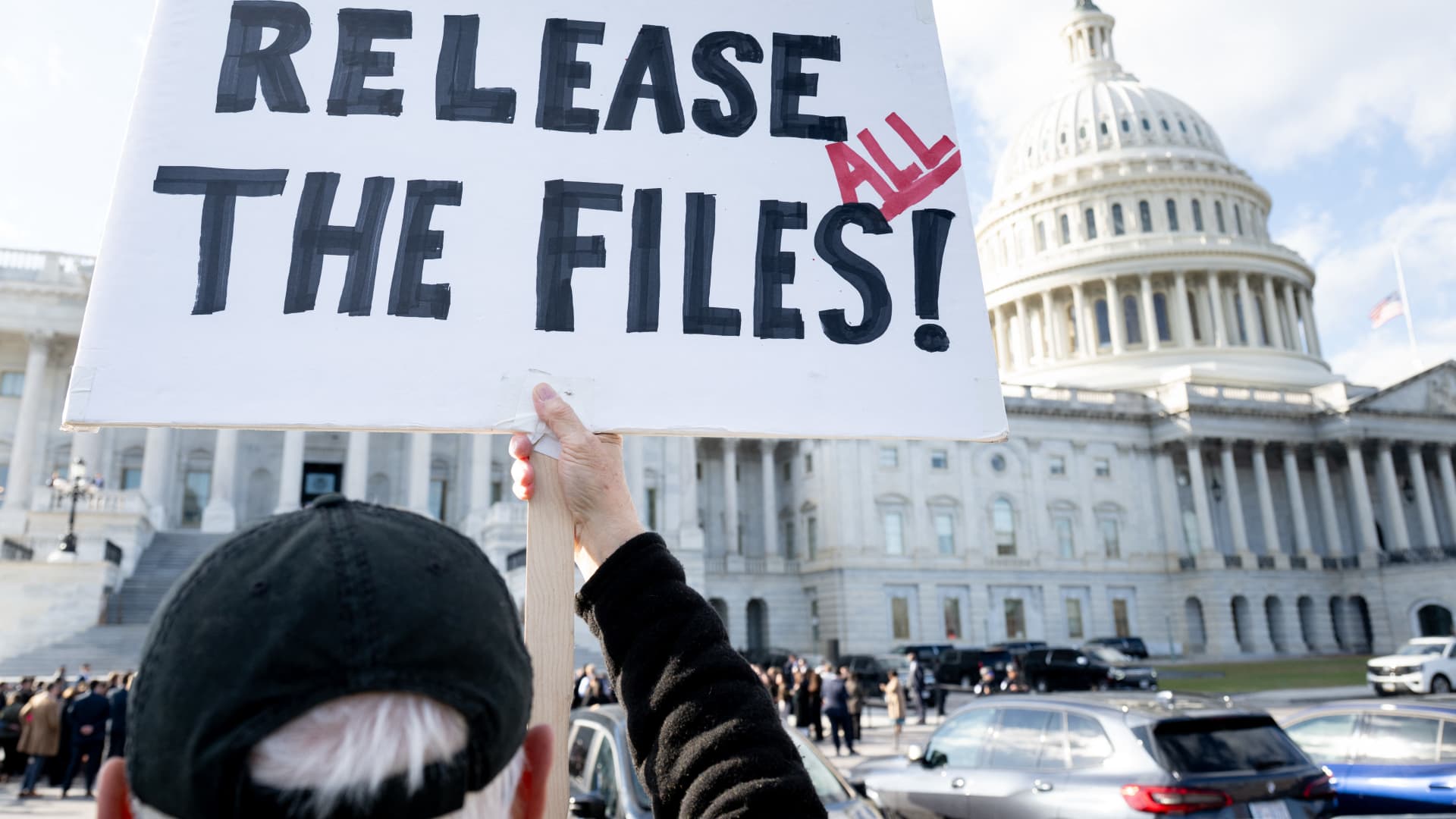 Jeffrey Epstein files: House petition secures final signature to force vote on releasing docs