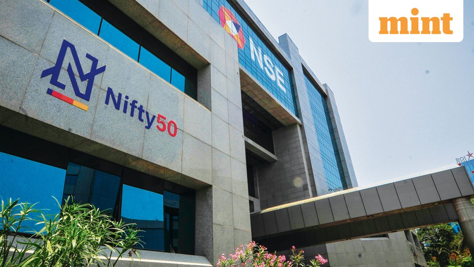 Nifty’s 26,000 hurdle hardens as retail, FPIs keep selling the rally