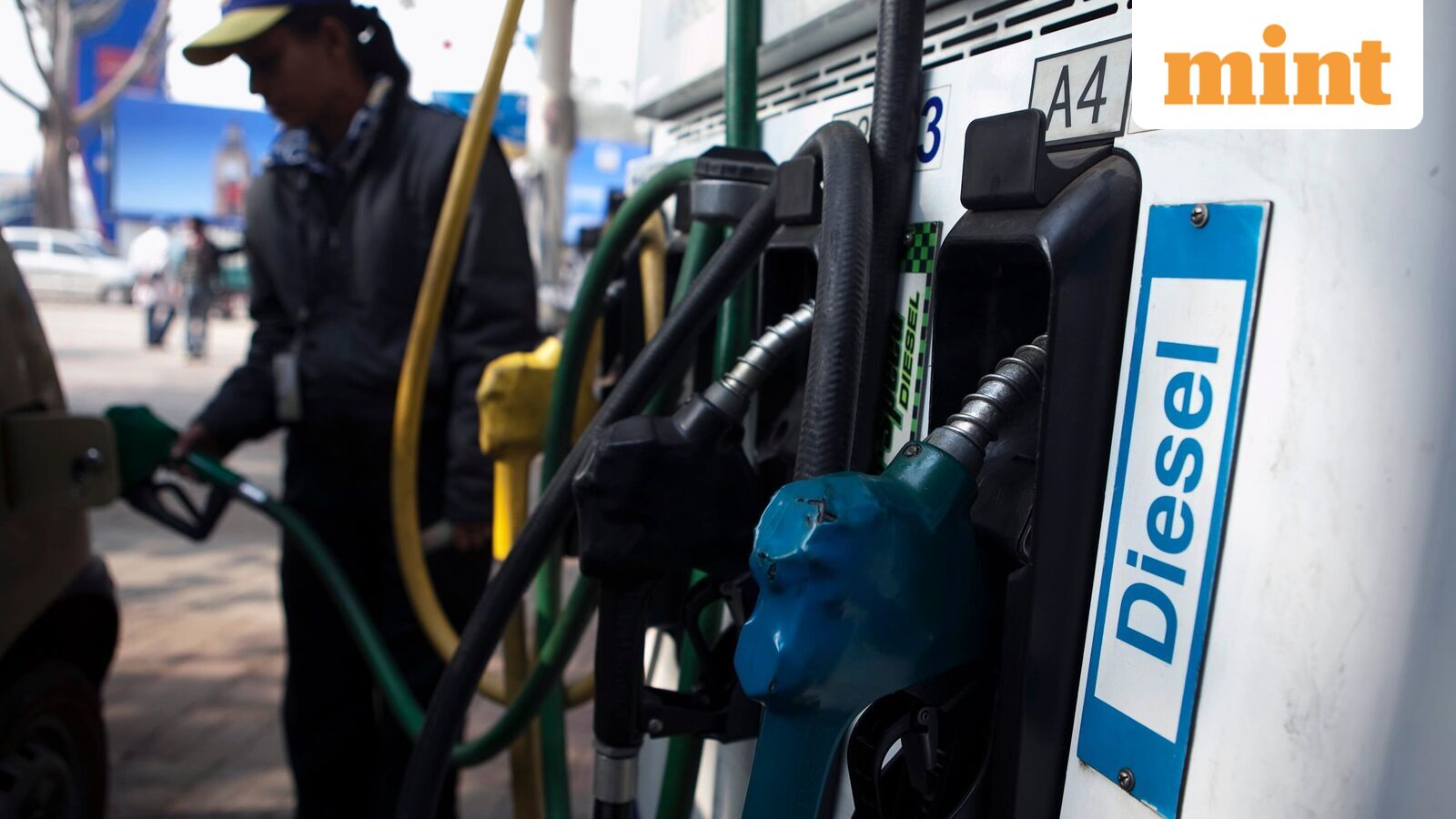 BPCL, HPCL, IOC stocks rally up to 3% as crude oil prices drop to one-month low | Stock Market News